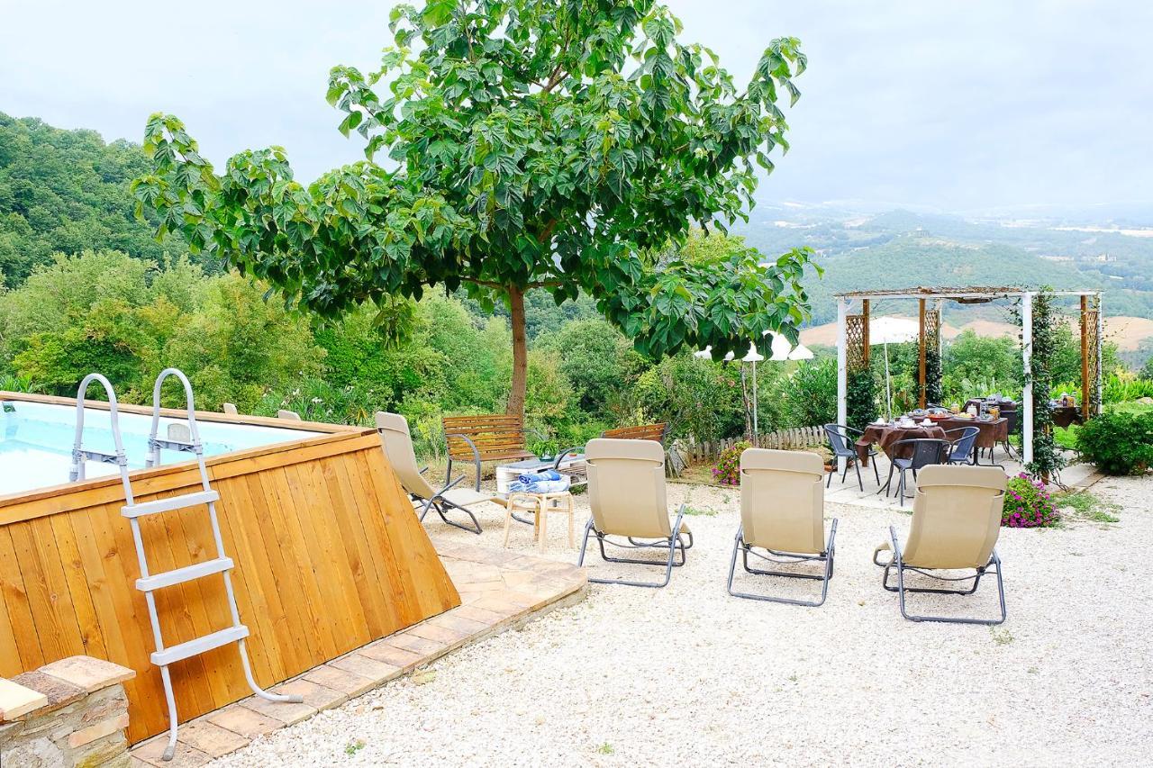 Casale Le Orme Bed & Breakfast Todi Exterior foto